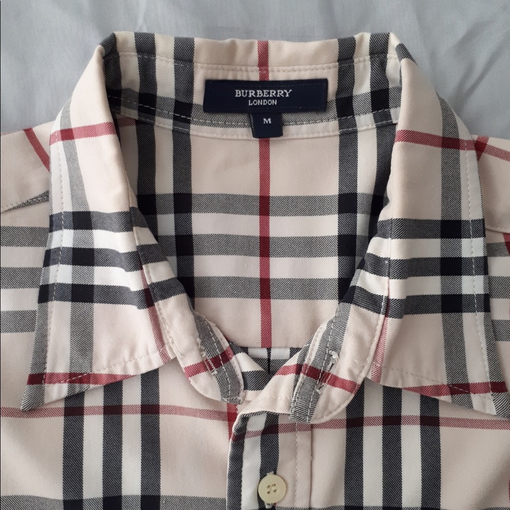 Burberry Shirt size  M